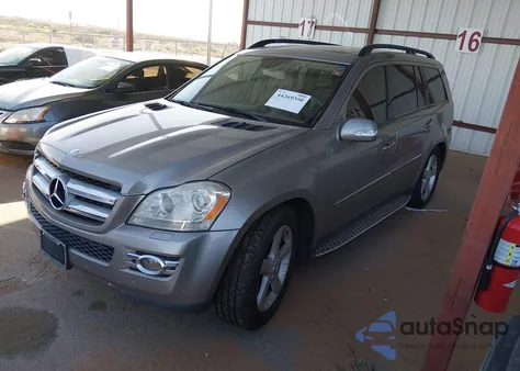 2007 Mercedes-Benz Gl 450 4Matic z USA, uszkodzony, nr VIN 4JGBF71E77A160404
